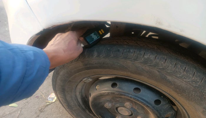 2014 Maruti Alto 800 LXI, Petrol, Manual, 76,171 km, tyre