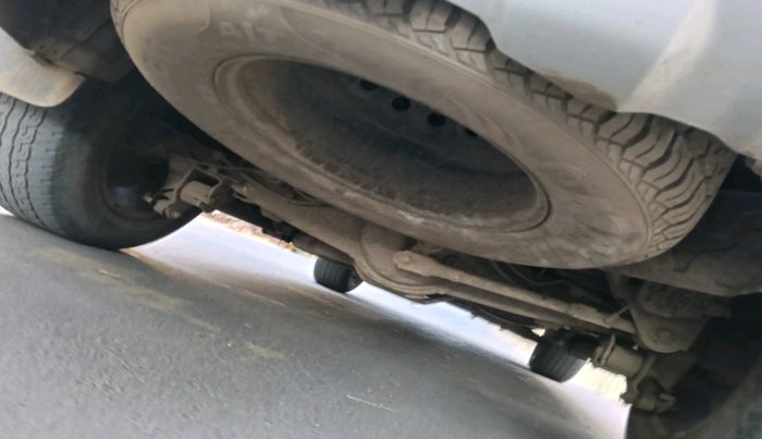 2017 Ford Endeavour TITANIUM 2.2 4X2 AT, Diesel, Automatic, 2,45,181 km, tyre