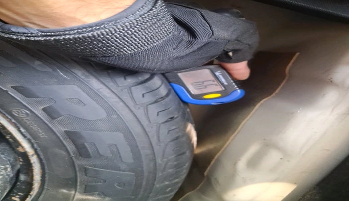 2019 Tata NEXON XMA PETROL, Petrol, Automatic, 51,741 km, tyre