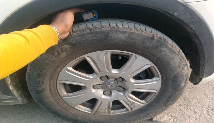 2013 Audi Q3 2.0 TDI, Diesel, Automatic, 85,235 km, tyre