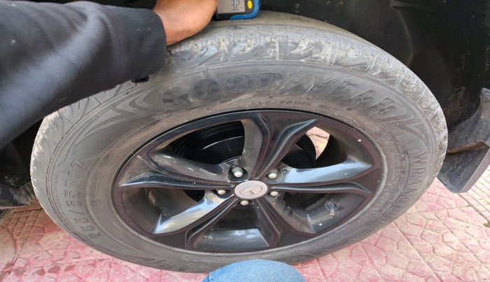 2019 Tata Harrier XZ 2.0L, Diesel, Manual, 38,257 km, tyre