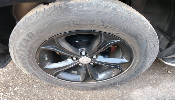 2019 Tata Harrier XZ 2.0L, Diesel, Manual, 38,257 km, tyre