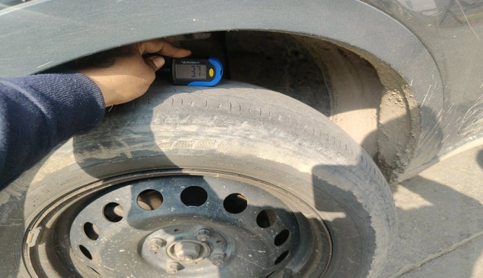 2018 Tata NEXON XM DIESEL, Diesel, Manual, 2,02,221 km, tyre