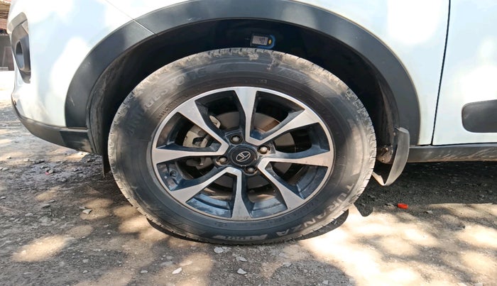 2020 Tata NEXON XZ PLUS DIESEL, Diesel, Manual, 47,666 km, tyre