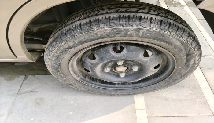 2010 Maruti Alto K10 VXI, Petrol, Manual, 46,637 km, tyre