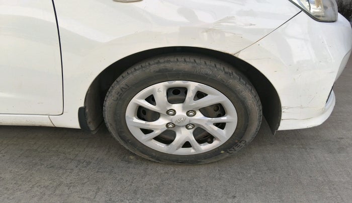 2017 Hyundai Grand i10 SPORTZ 1.2 KAPPA VTVT, Petrol, Manual, 96,345 km, tyre