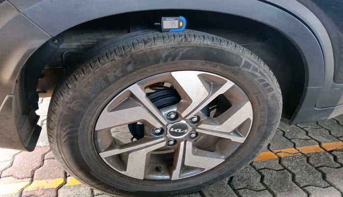 2023 KIA SONET HTX 1.0 DCT, Petrol, Automatic, 30,262 km, tyre