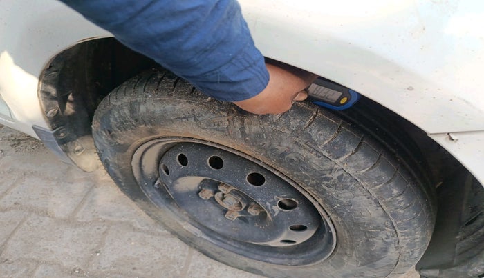 2013 Maruti Swift Dzire VDI, Diesel, Manual, 62,136 km, tyre