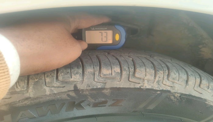 2018 Maruti Dzire VDI, Diesel, Manual, 79,879 km, tyre