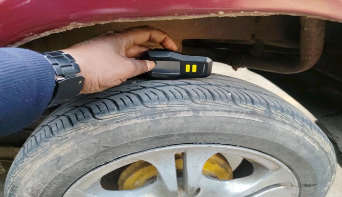 2012 Maruti Alto K10 LXI, Petrol, Manual, 59,180 km, tyre