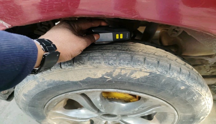 2012 Maruti Alto K10 LXI, Petrol, Manual, 59,180 km, tyre