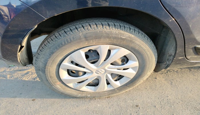 2023 Maruti Swift VXI, Petrol, Manual, 8,363 km, tyre