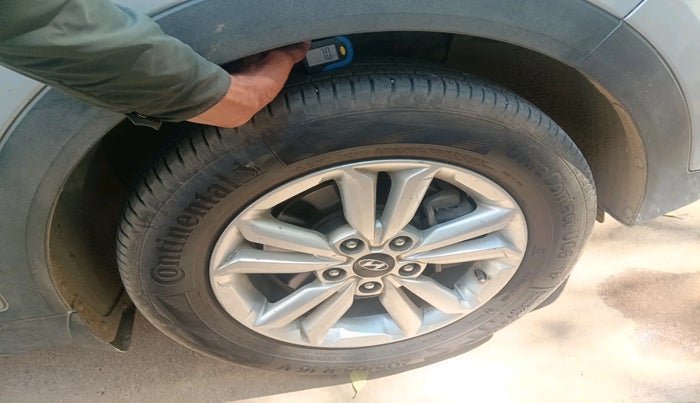 2017 Hyundai Creta SX PLUS 1.6 PETROL, Petrol, Manual, 51,009 km, tyre