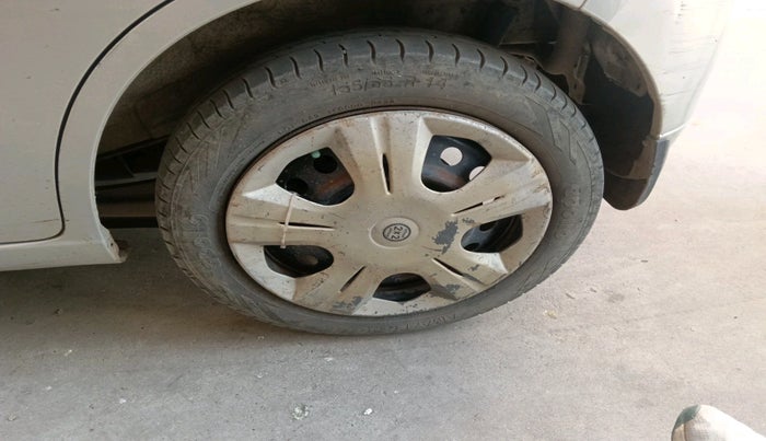 2013 Maruti Wagon R 1.0 VXI, Petrol, Manual, 1,30,933 km, tyre