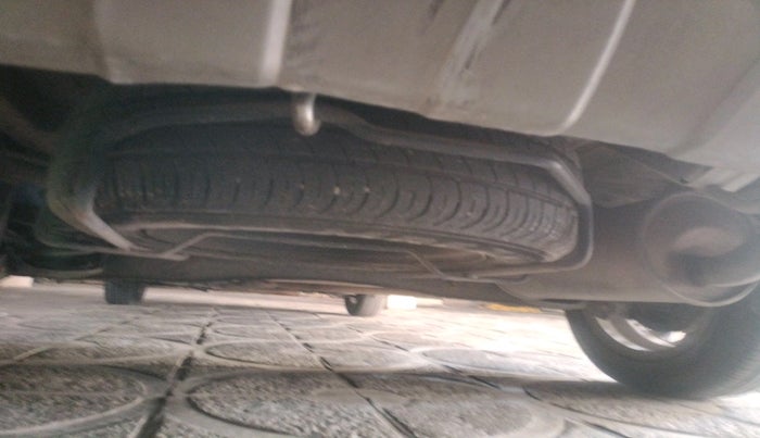 2020 Maruti XL6 ALPHA AT, Petrol, Automatic, 94,576 km, tyre