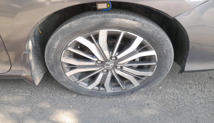 2017 Honda City 1.5L I-VTEC ZX CVT, Petrol, Automatic, 71,765 km, tyre