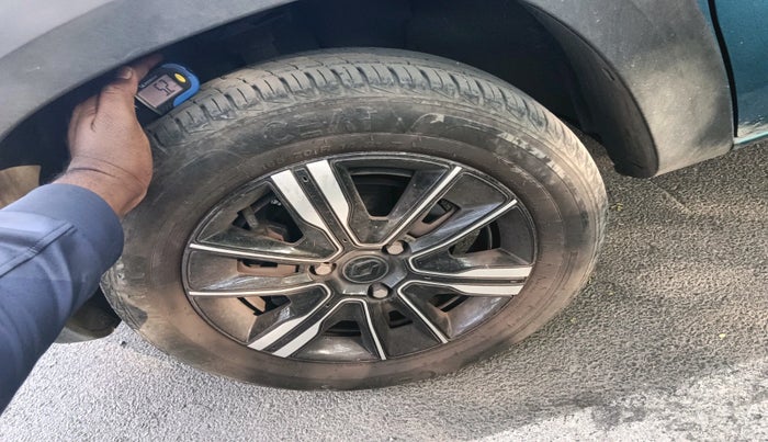 2023 Renault Kwid CLIMBER AMT 1.0, Petrol, Automatic, 5,072 km, tyre