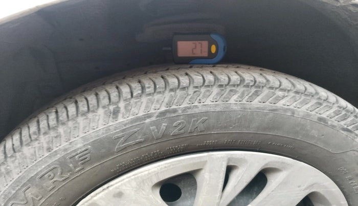 2016 Maruti Swift VXI, Petrol, Manual, 35,510 km, tyre