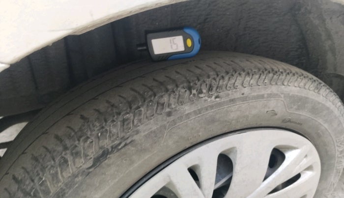 2016 Maruti Swift VXI, Petrol, Manual, 35,510 km, tyre