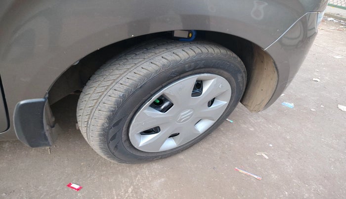 2024 Maruti New Wagon-R VXI CNG 1.0, Petrol, Manual, 67,755 km, tyre