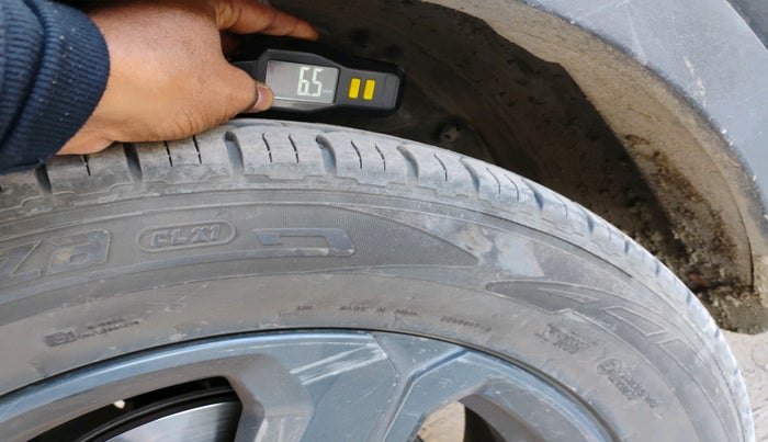 2021 Tata NEXON XZ PLUS (O) PETROL DARK EDITION, Petrol, Manual, 1,17,633 km, tyre