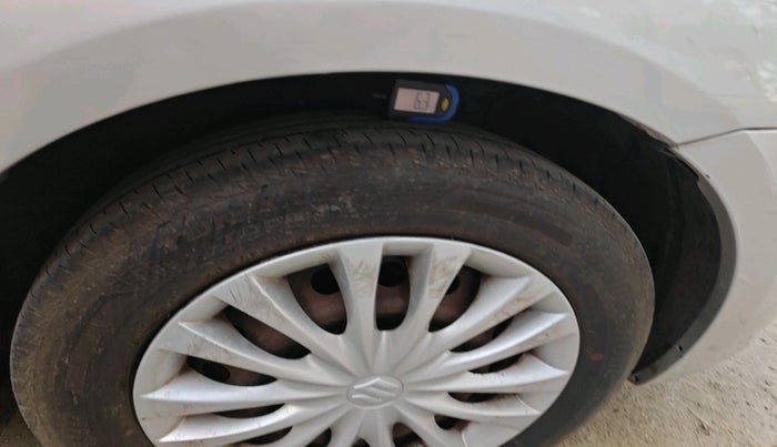 2014 Maruti Ciaz VXI+, Petrol, Manual, 50,312 km, tyre