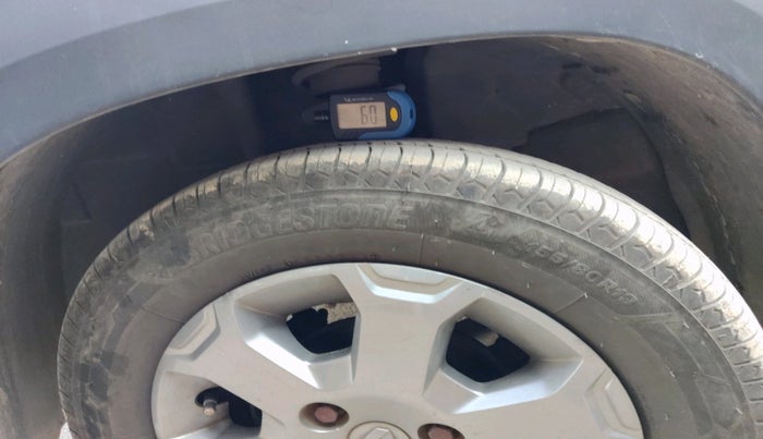 2018 Renault Kwid CLIMBER 1.0, Petrol, Manual, 49,812 km, tyre