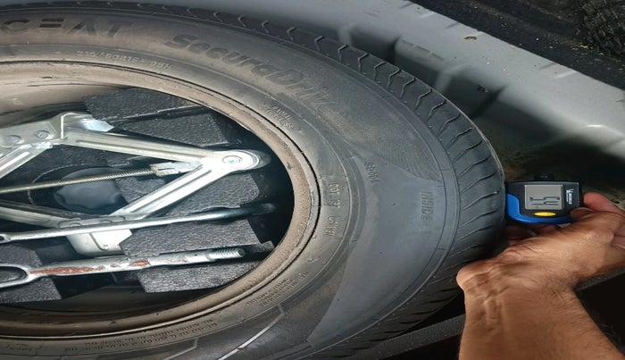 2022 MG ASTOR SHARP 1.5 MT, Petrol, Manual, 33,975 km, tyre