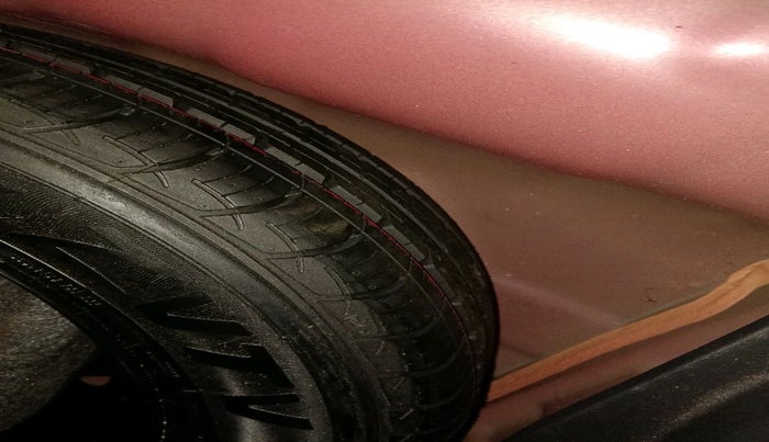 2017 Hyundai Elite i20 ASTA 1.2 DUAL TONE, Petrol, Manual, 80,240 km, tyre