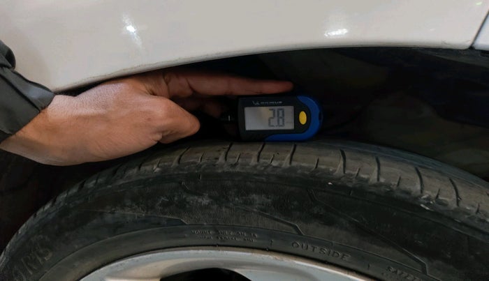 2021 Maruti S PRESSO VXI CNG, Petrol, Manual, 73,201 km, tyre