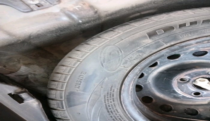 2011 Hyundai i20 SPORTZ 1.2, Petrol, Manual, 91,898 km, tyre