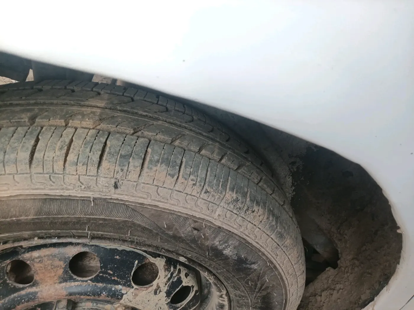 2017 Maruti Wagon R 1.0 LXI CNG, CNG, Manual, 1,06,000 km, tyre