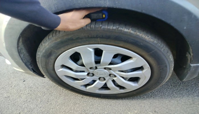 2017 Honda BR-V 1.5L I-VTEC S, Petrol, Manual, 59,467 km, tyre