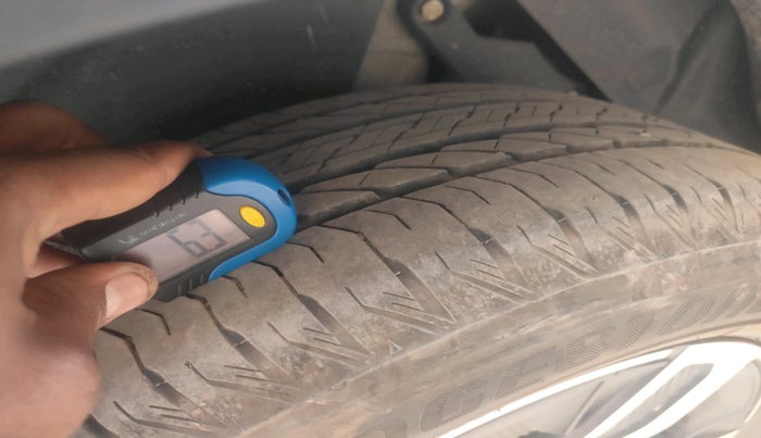 2024 Tata Harrier ADVENTURE PLUS AT, Diesel, Automatic, 23,113 km, tyre