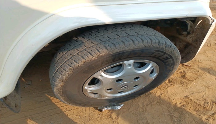 2017 Mahindra Bolero POWER PLUS ZLX, Diesel, Manual, 1,26,566 km, tyre