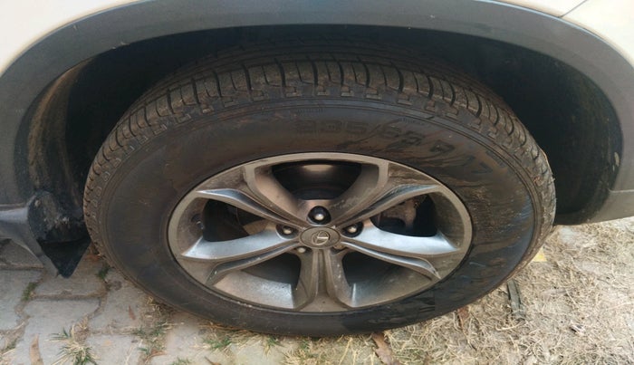 2021 Tata Harrier XT PLUS 2.0L KRYOTEC, Diesel, Manual, 31,536 km, tyre