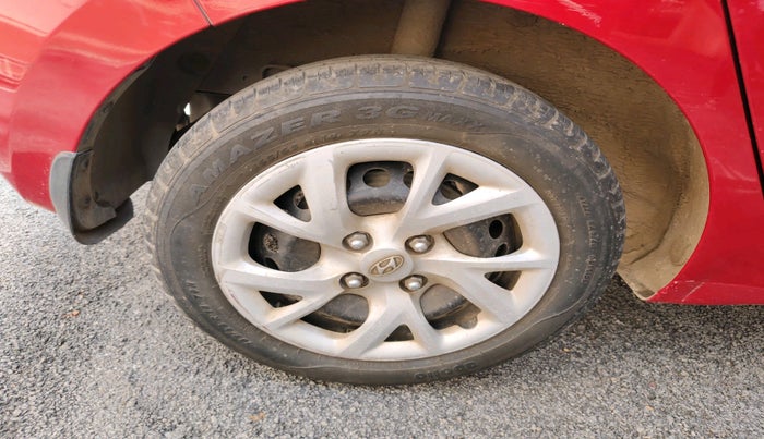 2017 Hyundai Grand i10 SPORTZ 1.2 KAPPA VTVT, Petrol, Manual, 47,243 km, tyre