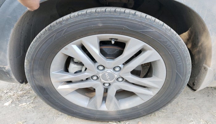 2021 KIA SELTOS HTX IVT 1.5 PETROL, Petrol, Automatic, 35,097 km, tyre
