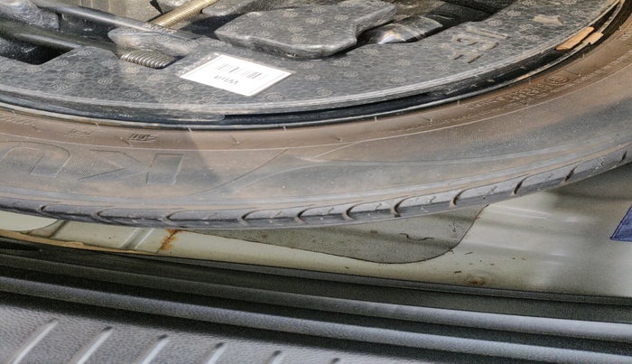 2018 Hyundai Creta E PLUS 1.6 PETROL, Petrol, Manual, 78,530 km, tyre