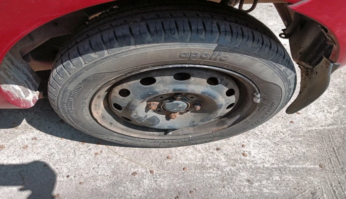 2010 Tata Indica Vista TERRA QUADRAJET, Diesel, Manual, 1,57,796 km, tyre