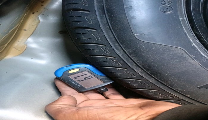 2021 Maruti Baleno ZETA PETROL 1.2, Petrol, Manual, 17,903 km, tyre