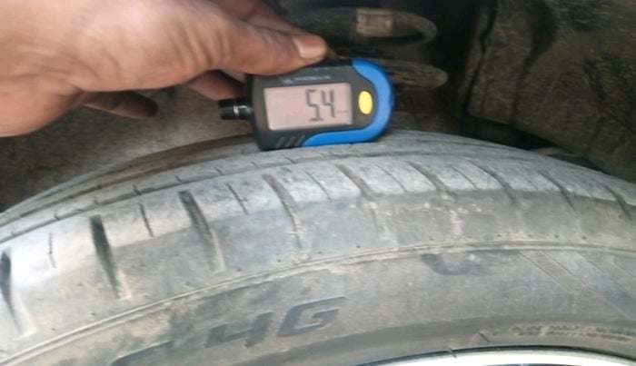 2021 Maruti Baleno ZETA PETROL 1.2, Petrol, Manual, 17,903 km, tyre