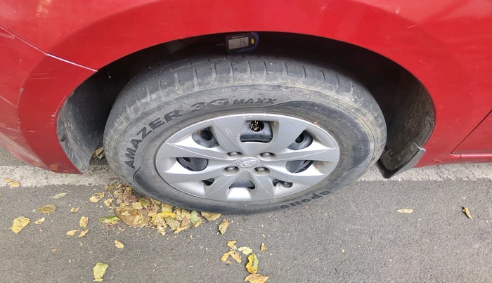 2016 Hyundai Elite i20 MAGNA 1.2, Petrol, Manual, 58,008 km, tyre