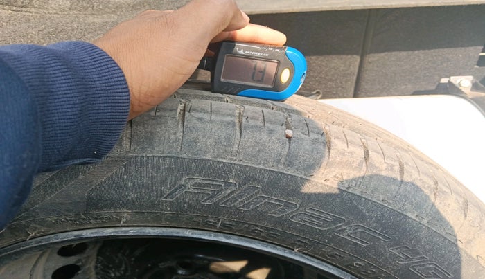 2023 Maruti Baleno  ZETA CNG 1.2L, Petrol, Manual, 67,513 km, tyre