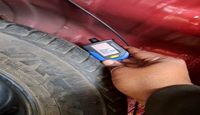 2016 Renault Kwid RXL, Petrol, Manual, 61,418 km, tyre