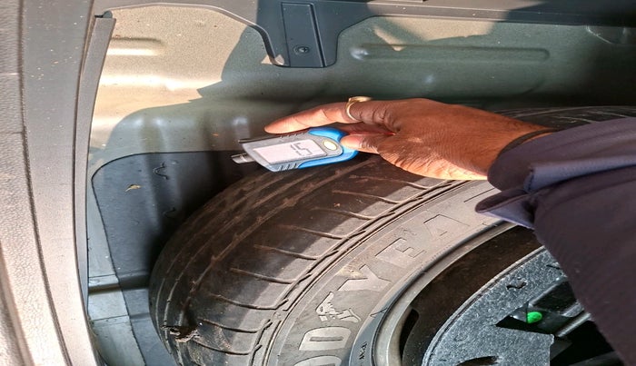 2016 Hyundai Creta SX PLUS 1.6 PETROL, Petrol, Manual, 50,821 km, tyre