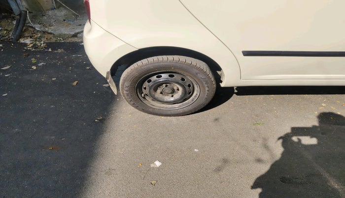 2011 Tata Indica Vista TERRA QUADRAJET, Diesel, Manual, 1,45,816 km, tyre