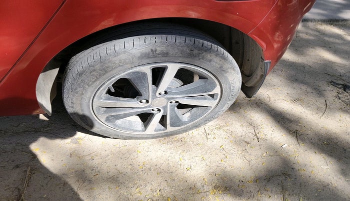 2022 Tata ALTROZ XZA PLUS, Petrol, Automatic, 40,433 km, tyre