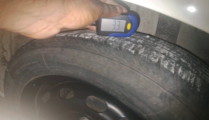 2011 Ford Figo EXI 1.4 DIESEL, Diesel, Manual, 71,409 km, tyre