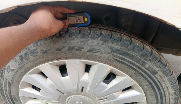 2015 Chevrolet Sail 1.2 BASE, Petrol, Manual, 90,136 km, tyre